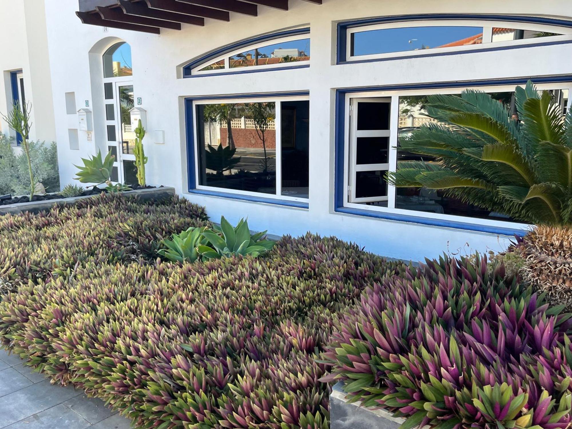 Playa Del Duque-Amazing Views 2 Bedroom Costa Adeje  Bagian luar foto