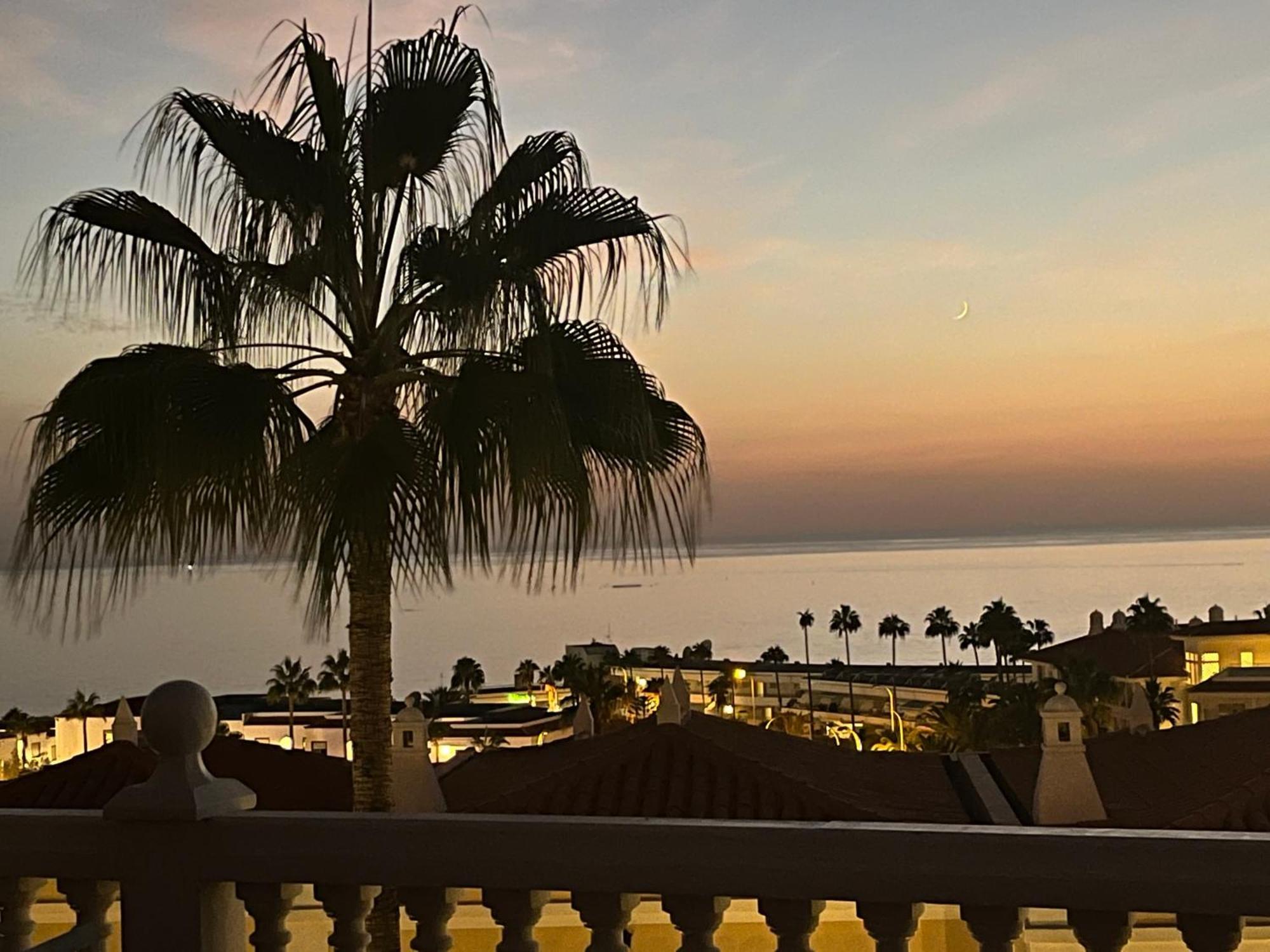Playa Del Duque-Amazing Views 2 Bedroom Costa Adeje  Bagian luar foto