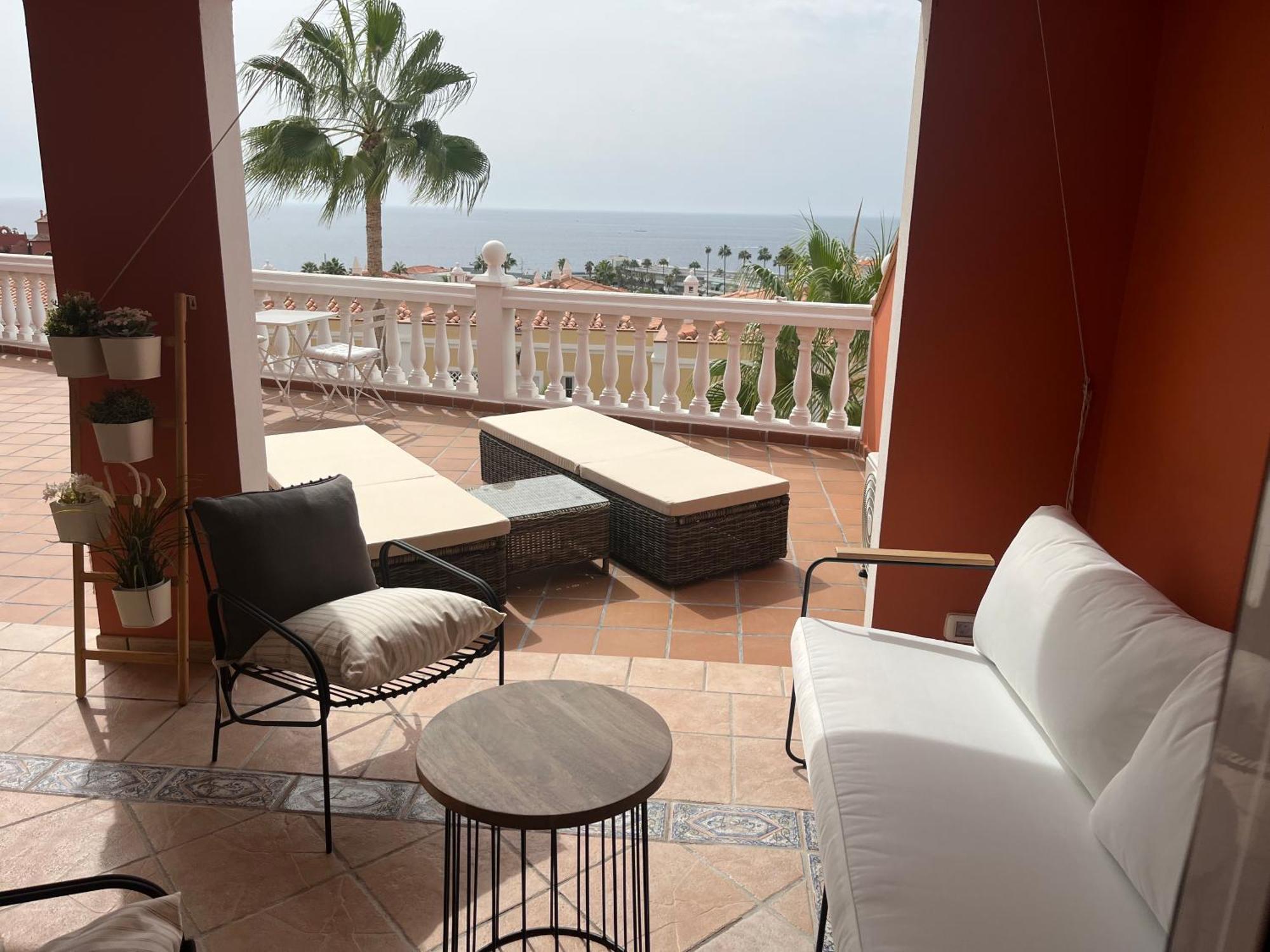 Playa Del Duque-Amazing Views 2 Bedroom Costa Adeje  Bagian luar foto