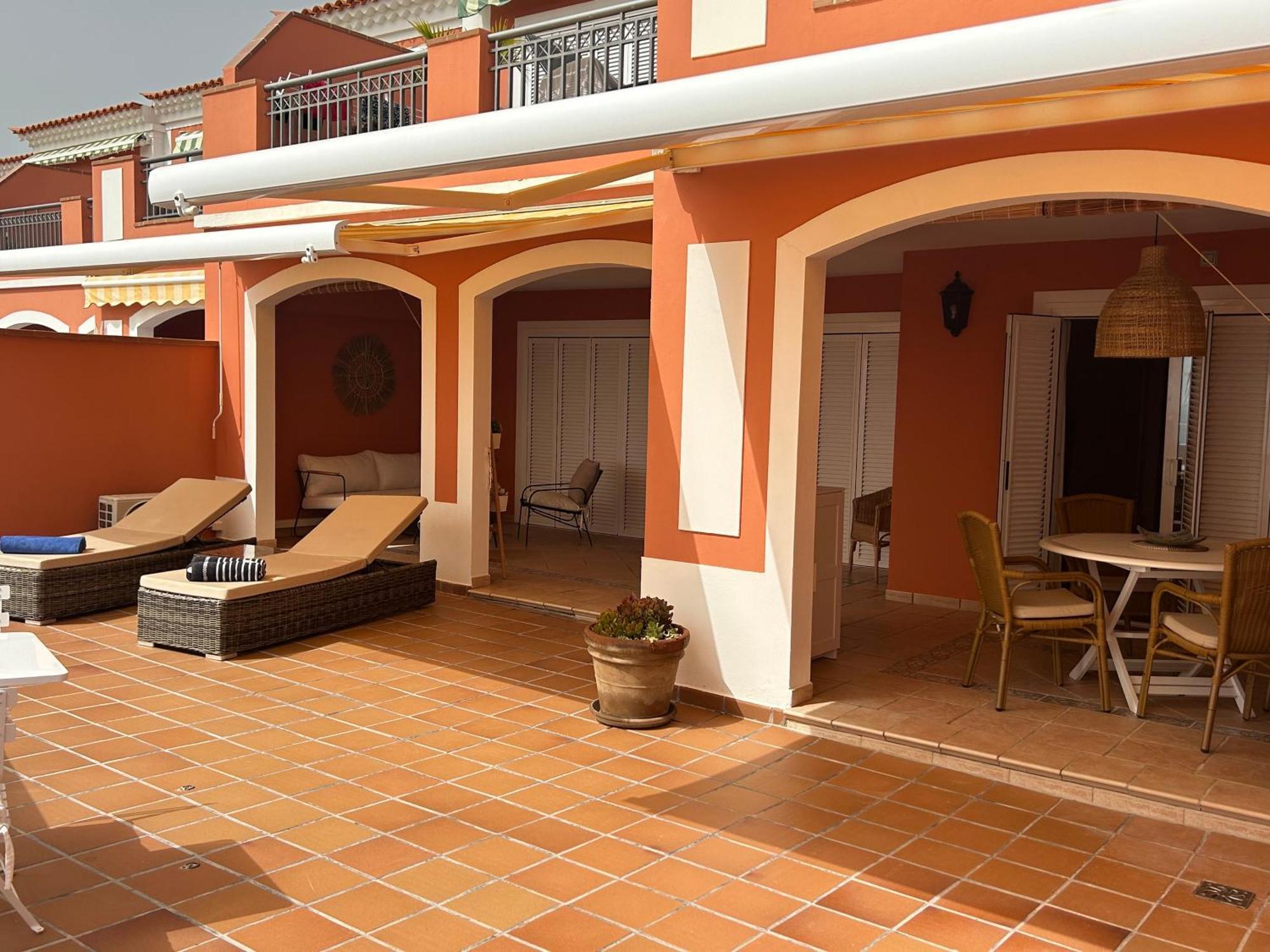 Playa Del Duque-Amazing Views 2 Bedroom Costa Adeje  Bagian luar foto